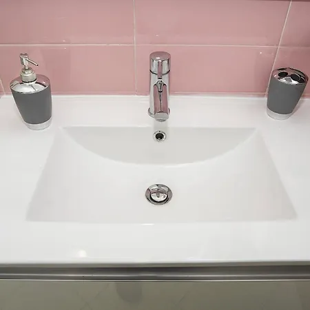 Cosy 5 Minutes From St Peter Lejlighed Rom