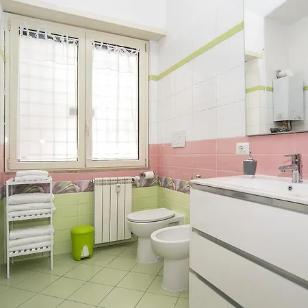 Apartment Cosy 5 Minutes From St Peter Rome