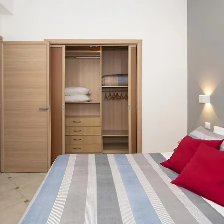 Cosy 5 Minutes From St Peter * Rom