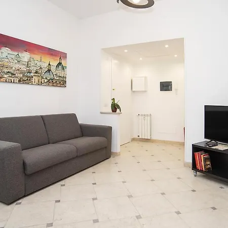 Cosy 5 Minutes From St Peter Apartment Rom