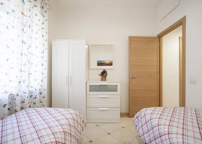 Cosy 5 Minutes From St Peter